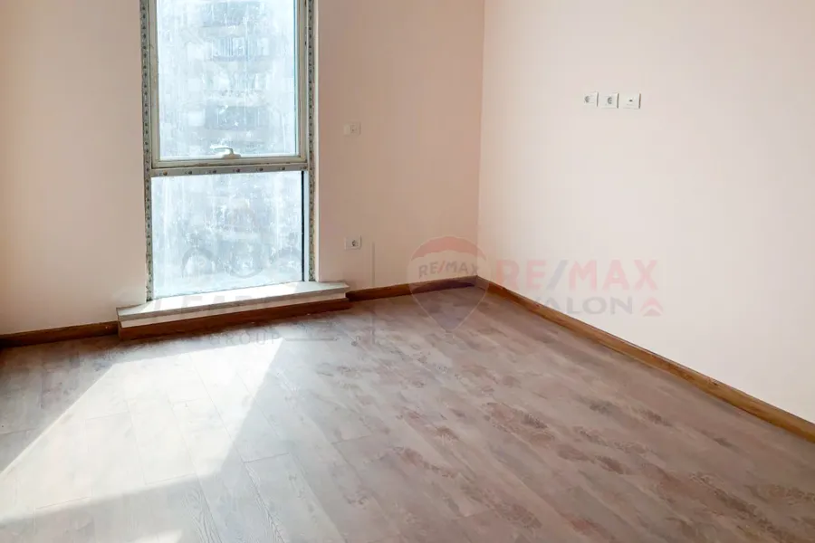 Apartment for rent 211 m Smouha (Grand View)