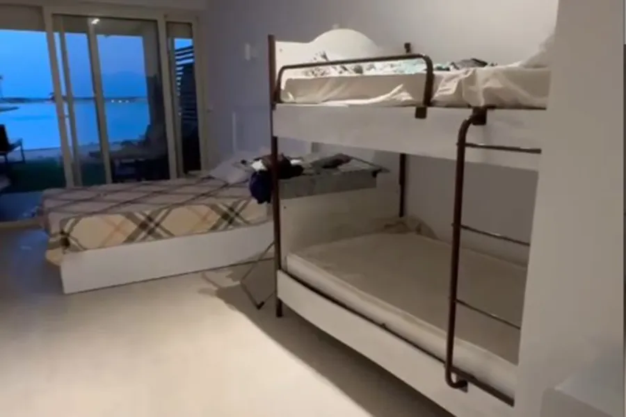 كابانا للبيع (هاسيندا باي) صف أول عالبحر مباشر