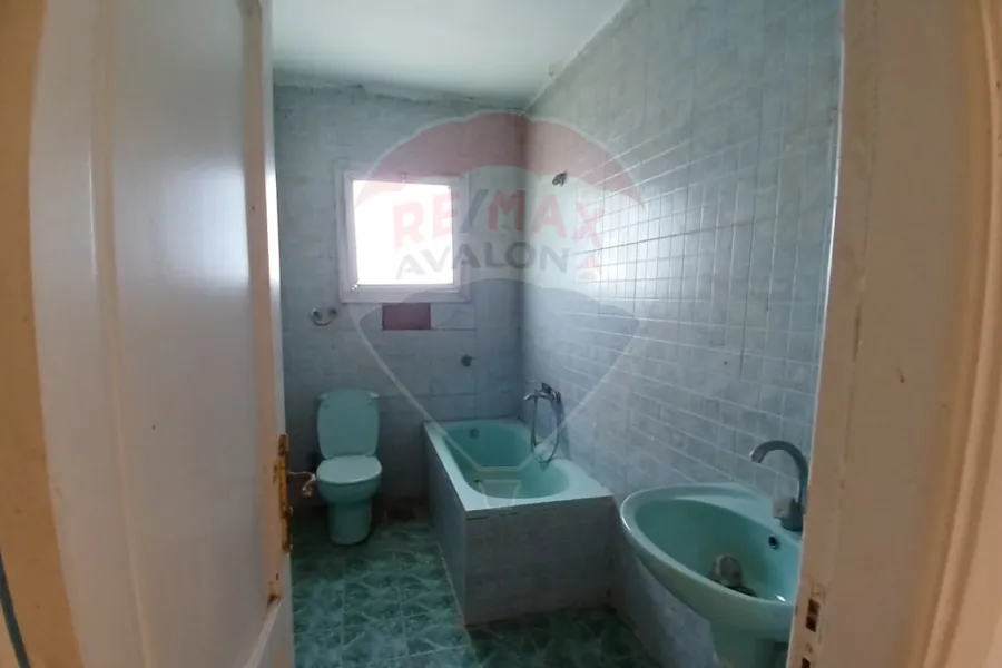 Apartment for sale 100 m El Montaza (Royal Plaza Towers)