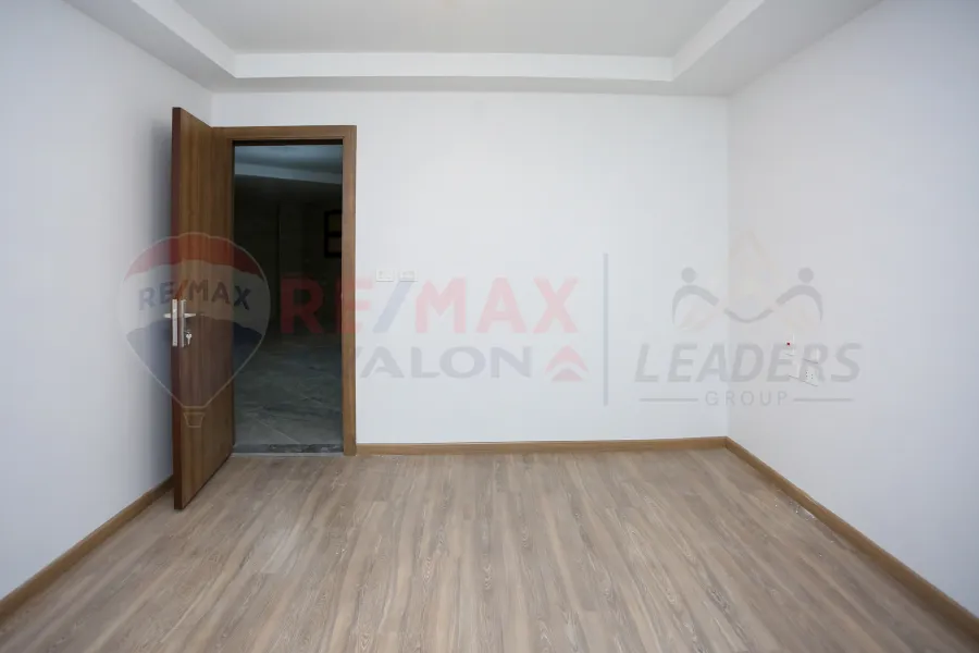 Apartment for sale 177 m Smouha (Sky Line)