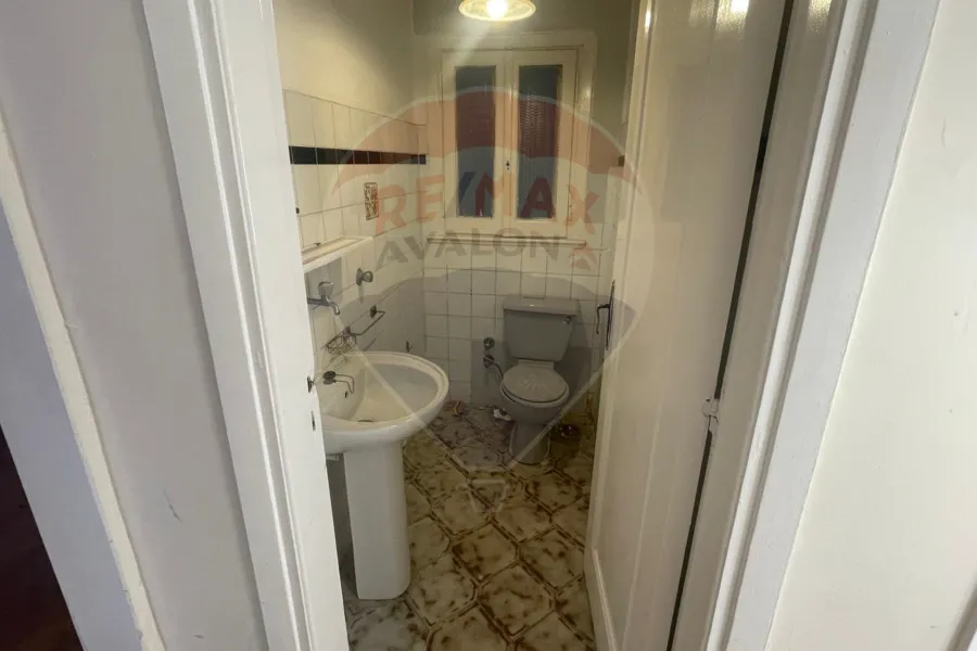 شقة للإيجار 190 م لوران (متفرع من ش الاقبال)