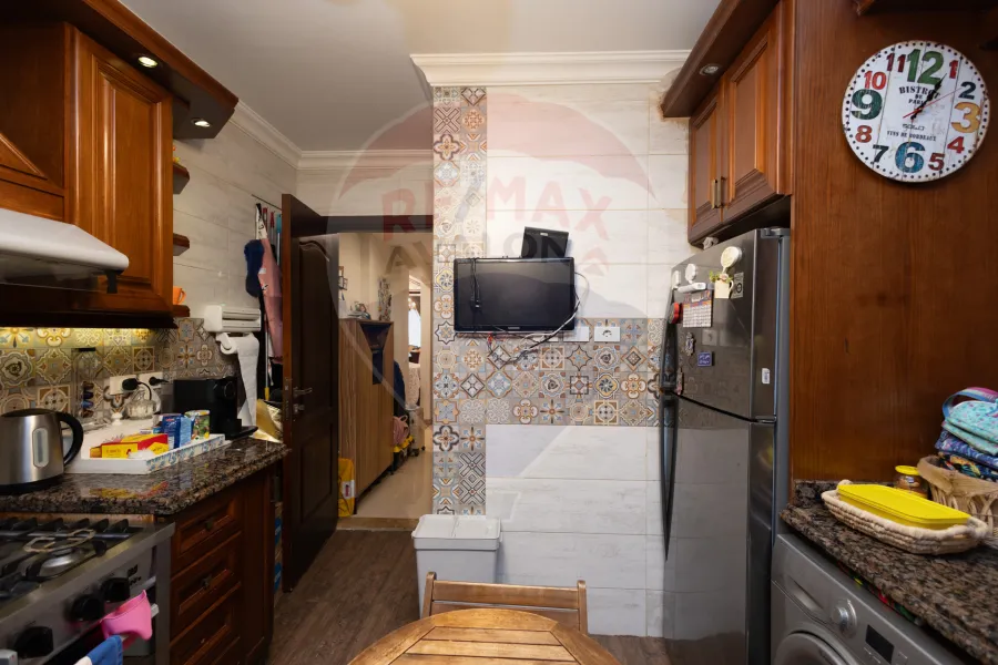 Apartment for rent 160 m Smouha (Albert Al-Awal st. - brand building)