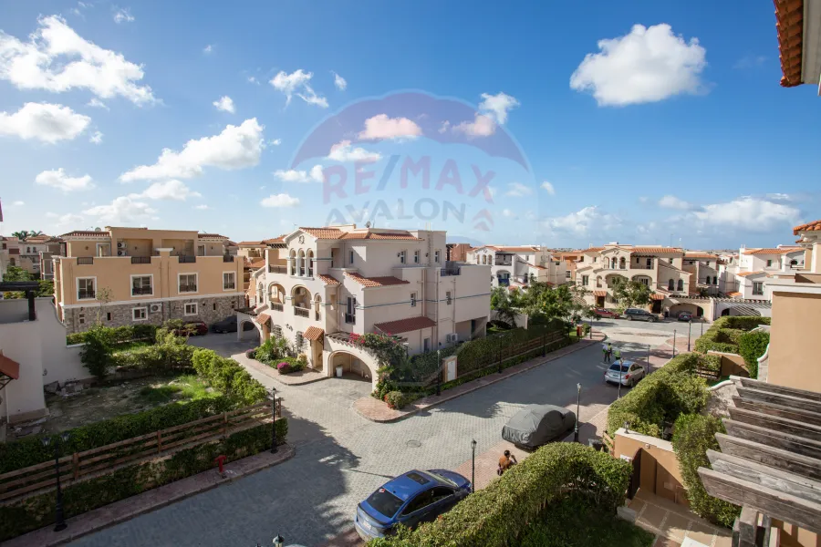 Twin house for rent 270 m King Mariot ( Jewar )