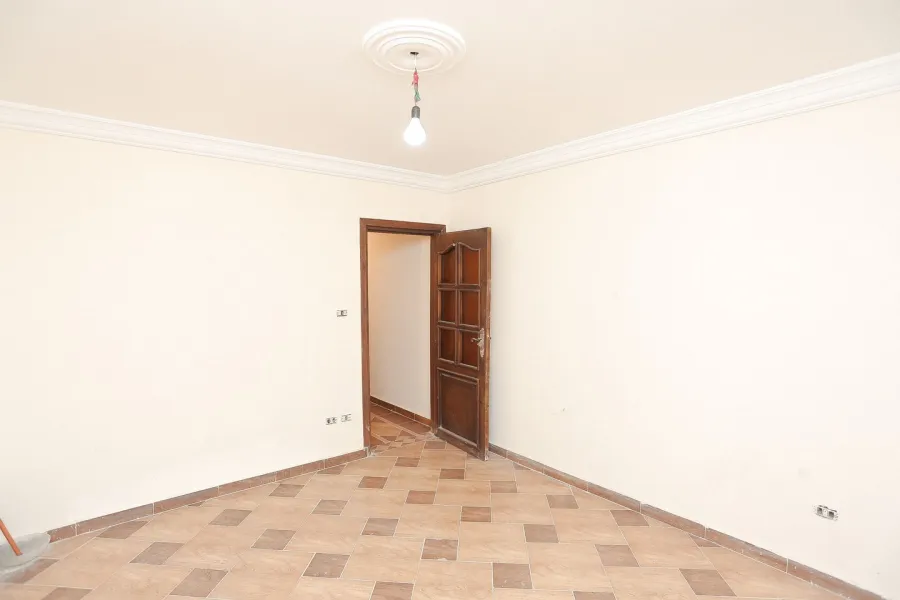 شقة للبيع 145م ميامى (ش 45)