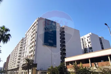 شقة للايجار 132 م سموحه (جراند فيو)