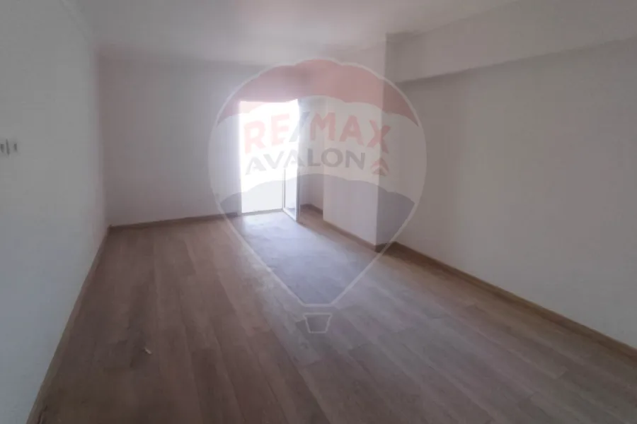 شقة للبيع 206 م سموحة (جراند فيو)