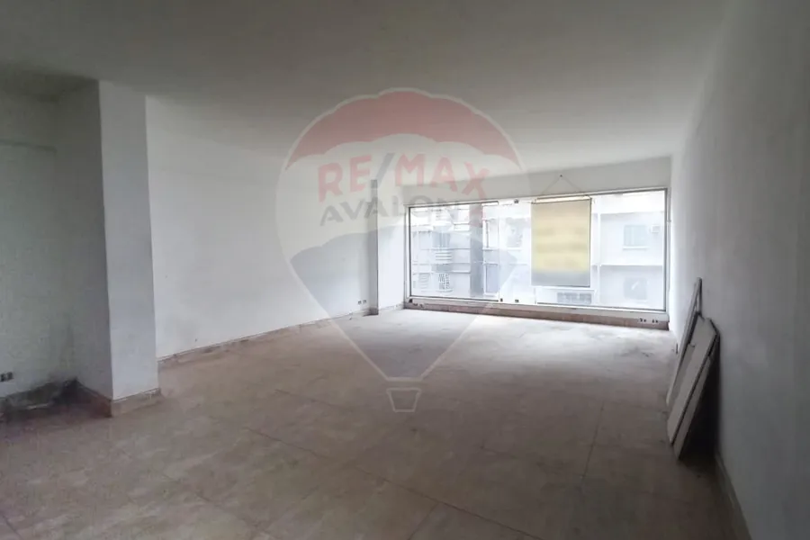 Mezzan for rent 280 m Sidi Bishr (Cairo main st.)