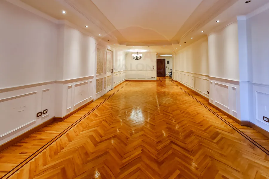 شقة للايجار 200 م رشدى (ش إبراهيم حلمى)