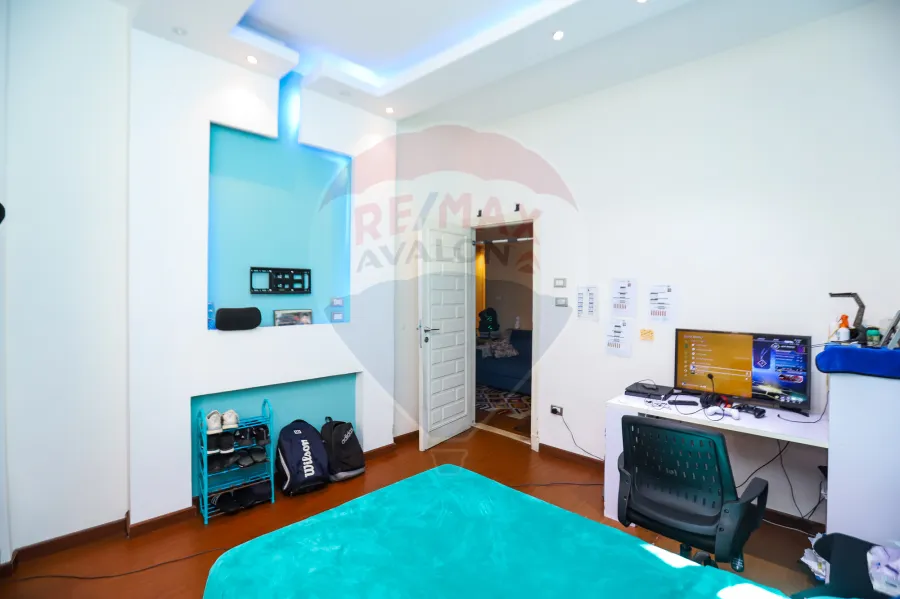 شقة للبيع 170 م رشدي ( ش سوريا )