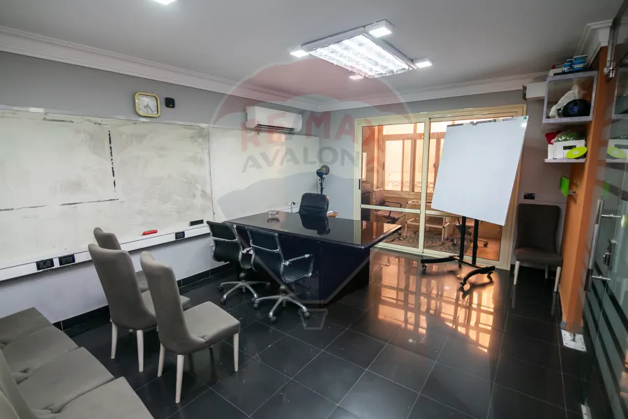 مقر اداري للايجار المفروش 170 م كفر عبده (عمارة الفرات)