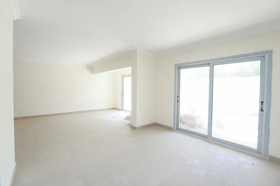 Villa for sale 228m King Marriot Alex west Compound