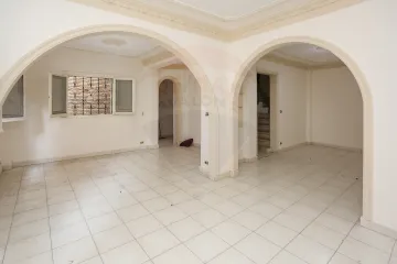 فيلا للبيع 250 م سموحة (ش مصطفي كامل)