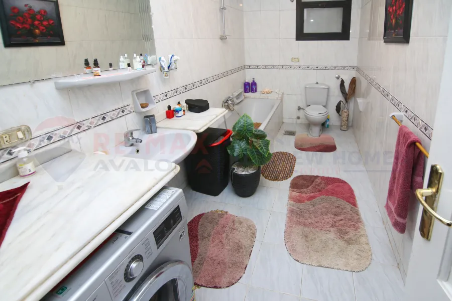 Apartment for sale 200 m Smouha (Bahaa El-Din El-Ghatoury st.)