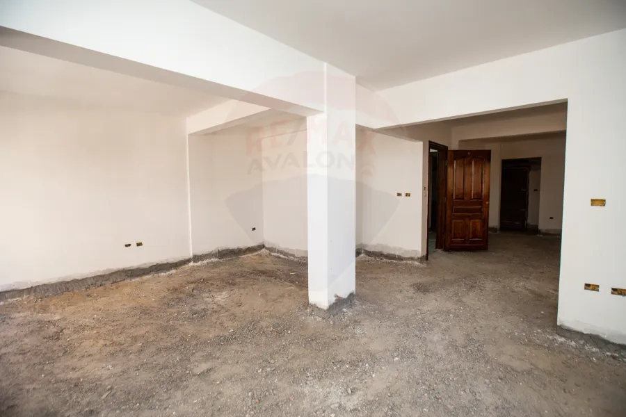 مقر إدارى للبيع 80 م الإبراهيمية (ش بورسعيد) - تصلح عيادة