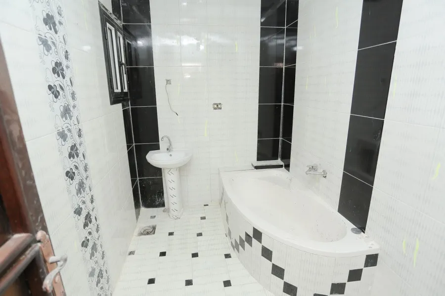 شقة للبيع 145م ميامى (ش 45)