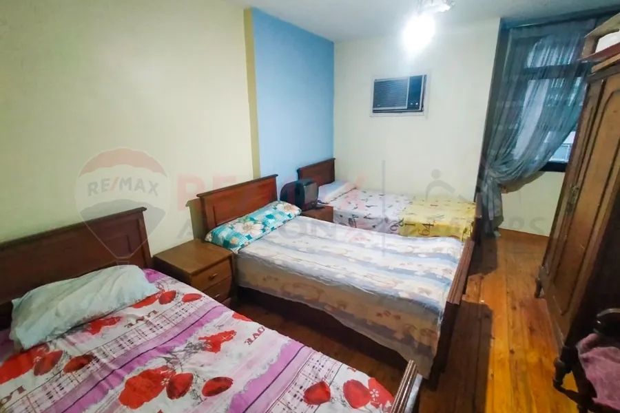 Furnished apartment for rent 230 m Roushdy (Al-Maaskar Al-Romani Street)