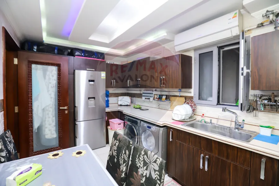 Apartment for sale 249 m Saba Basha ( Directly on the Sea.)