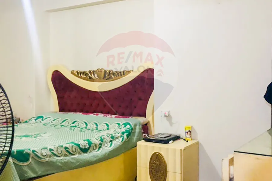 شقة للبيع 100 م سموحة (طريق المحموديه)