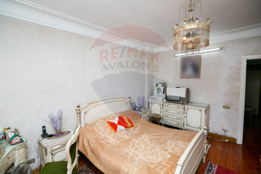 Apartment for sale 165 m Kafr Abdo (Mina St.)