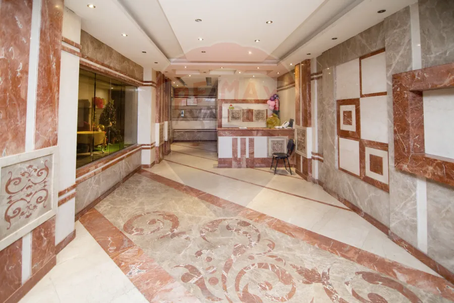 شقة للبيع 256 م سابا باشا (أبراج السرايا رويال بلازا)