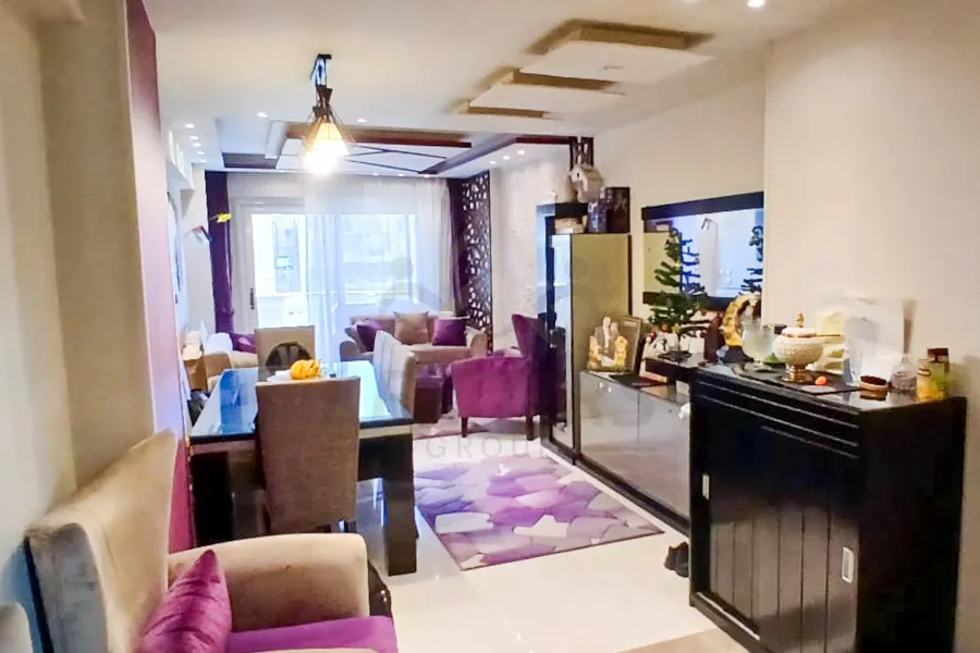 شقة للبيع 142 م سبورتنج (خطوات من البحر)