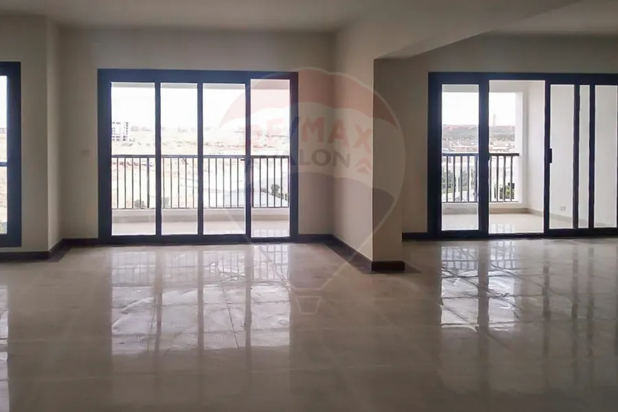 Duplex Apartment for sale 285m cairo (Al tagmoaa al khames)