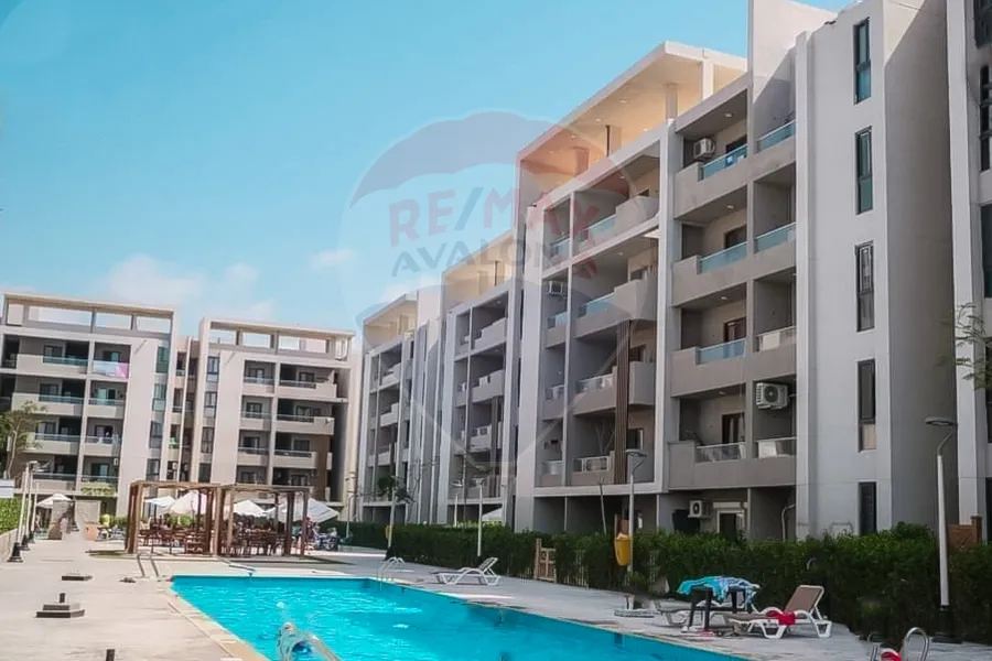 Chalet for sale in North Coast (Grand Hills) 85 m