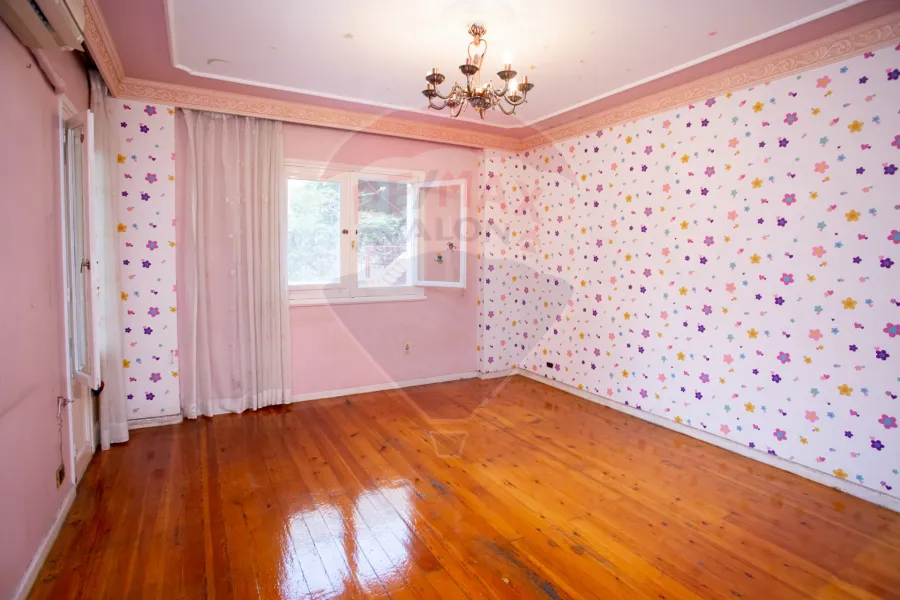 شقة مسجلة للبيع 271 م رشدي (المعسكر الرومانى)