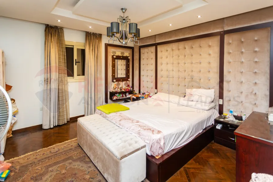 Apartment for sale 182 m Gleem (branching from the sea)