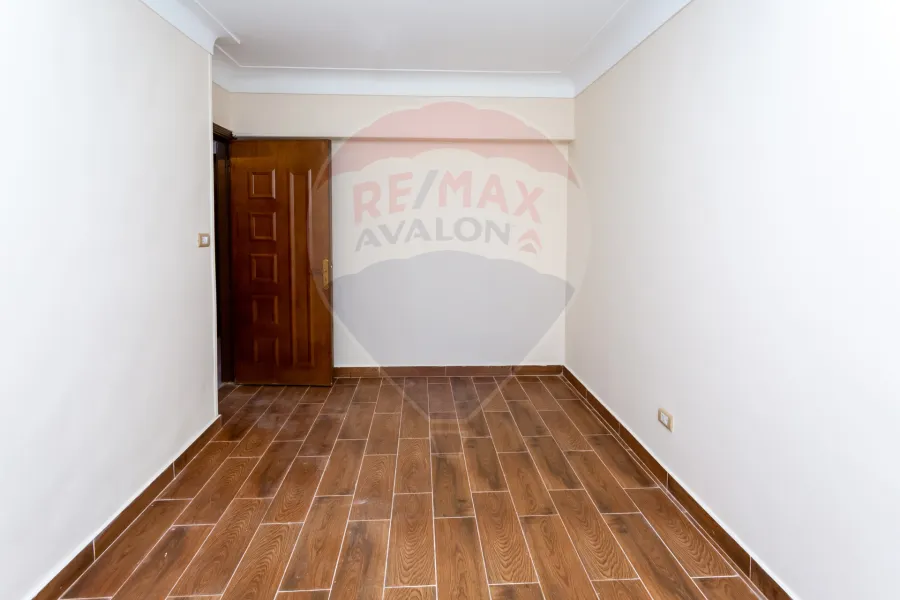 Apartment for sale 135 m Smouha (Victor Emmanuel Square)