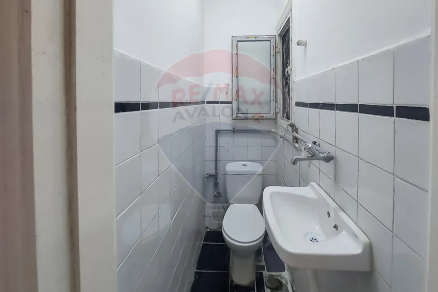 Furnished apartment for rent 120 m Gleem (Directly on the sea)