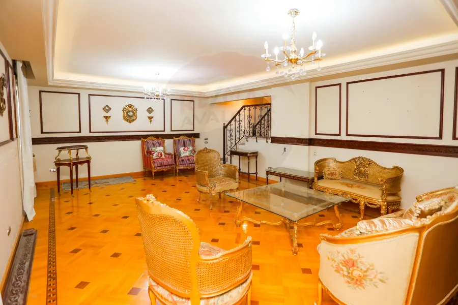 Duplex apartment for sale 320 m Louran (Al Wataniya Ibrahim Nassir St - Branched from Shaarawy)