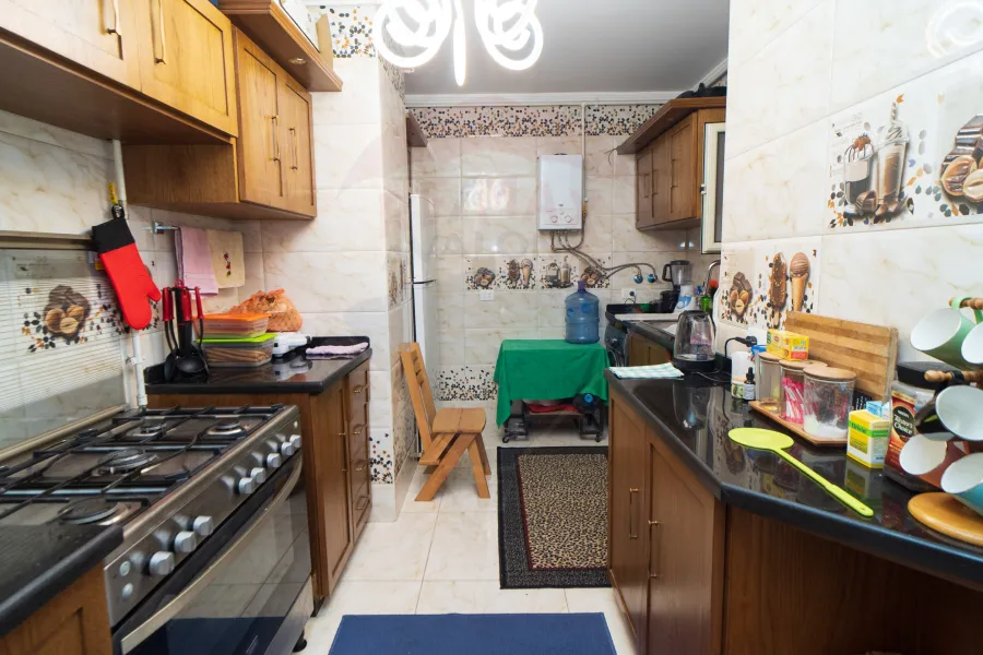 Apartment for sale 175 m Sporting (abo qeer St)