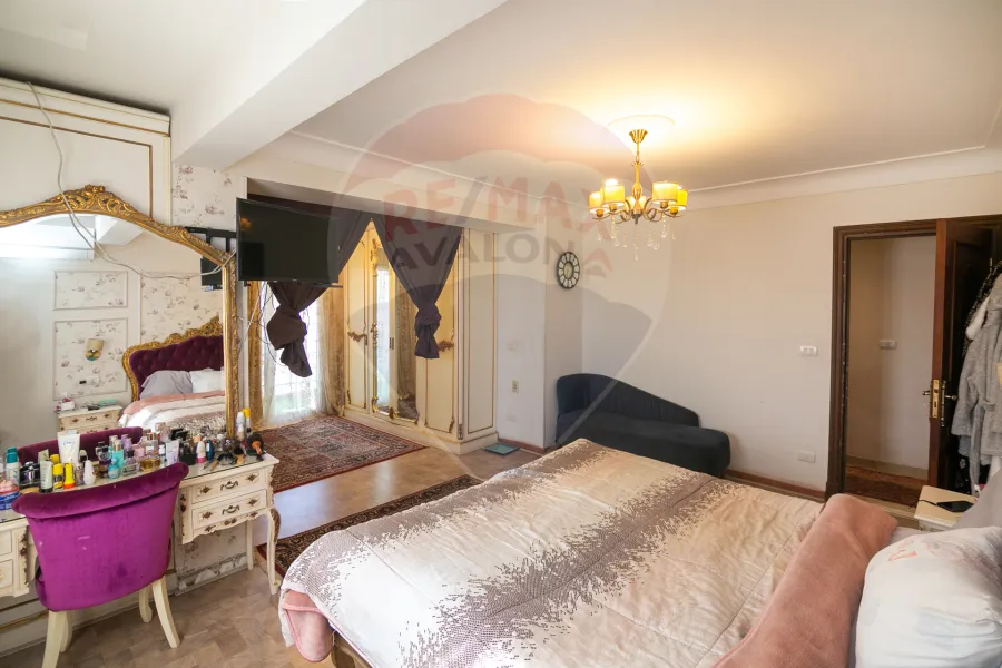 Apartment for sale 223 m Smouha (Hassan Allam St.)