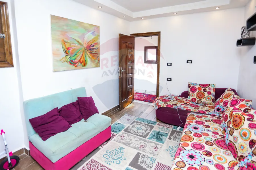 شقة للبيع 100م  صافي ميامي  (خطوات من اسكندر ابراهيم )