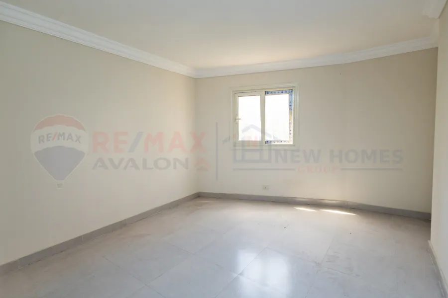 Apartment for rent 175 m Al-Ibrahimia (steps from Sporting Club)