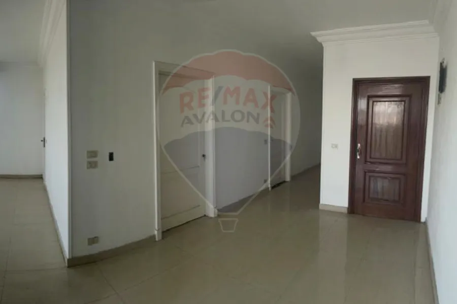 Apartment for sale 180 m Al-Mansheya (Al-Sayed Mohamed Karim St.)