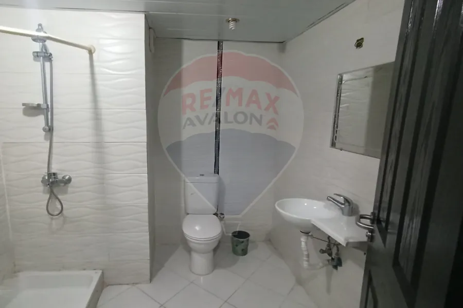 شاليه للبيع (بورتو مارينا) 137 م