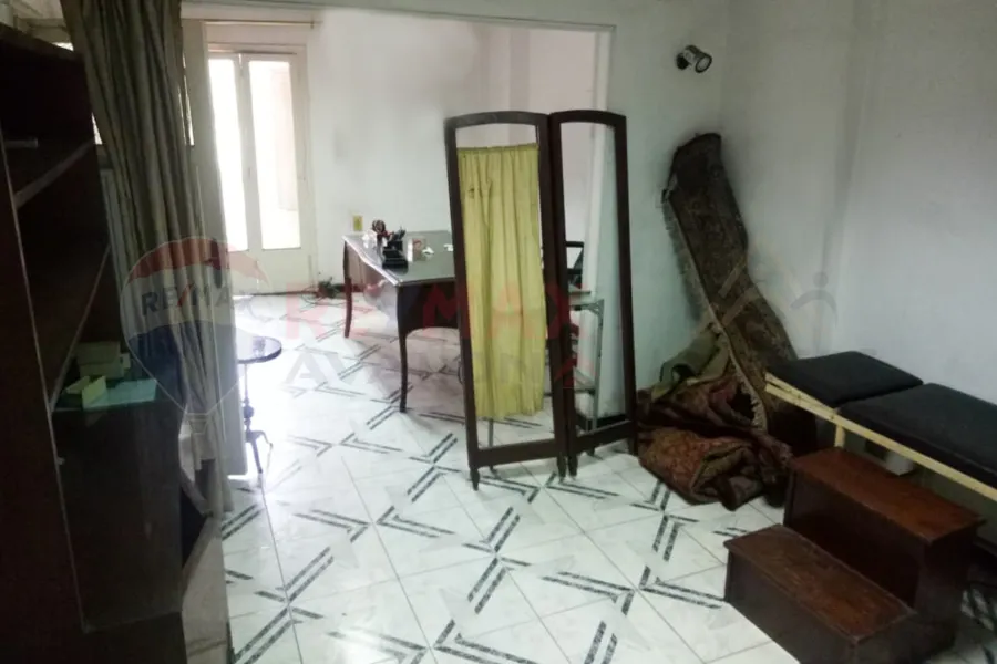 Administrative office (Clinic) for sale 100 m Mostafa Kamel (Abo Qir st.)