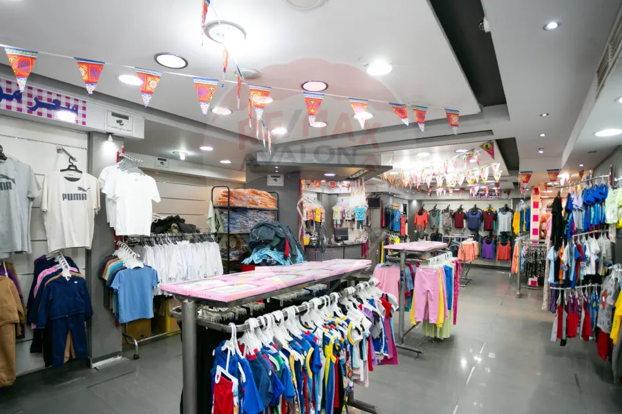 محل للبيع 110 م الابراهيمية (مول مينا - ش اللاجيتيه)