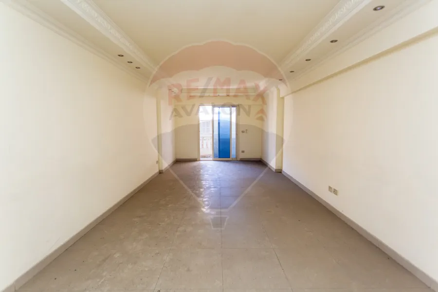 Apartment for sale 135 m Louran (steps from the sea)