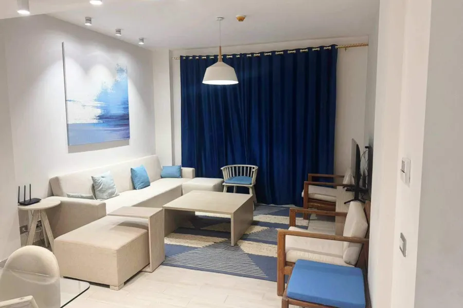 شاليه فندقي للبيع (فوكا باي - رأس الحكمة) 120 م