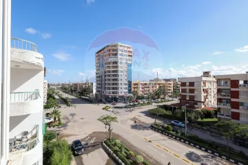 شقة للبيع 130 م المعمورة الشاطئ (ش النصر)