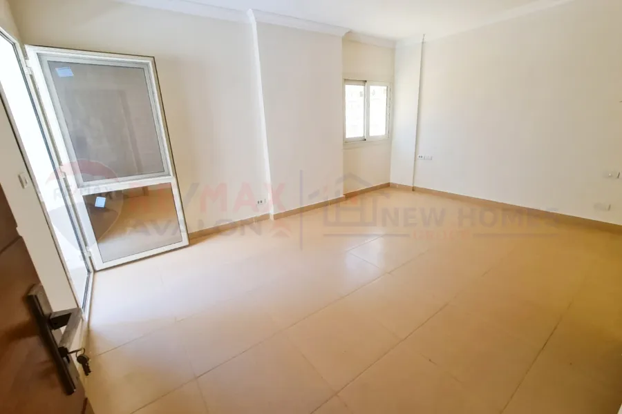 شقة للبيع 198 م  (صواري - السعودية المصرية)