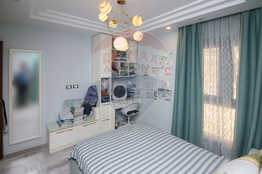 Apartment for sale 225 m Laurent (Al-Eqbal St.)