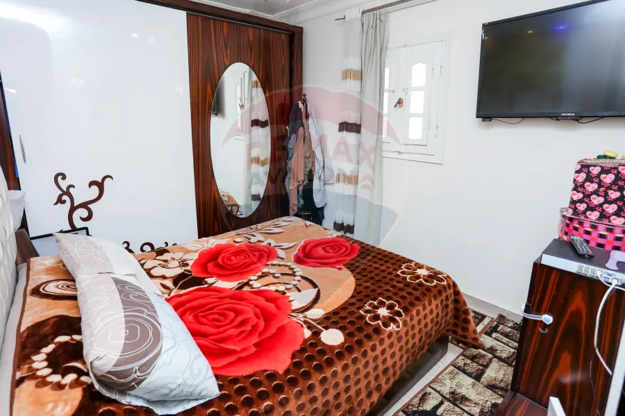 Apartment For Sale 80 m Sidi Gaber (Steps From Mosheir St.)