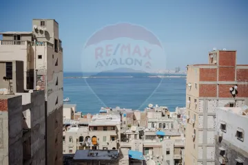 شقة للبيع 150 م راس التين (ش فرنسا)