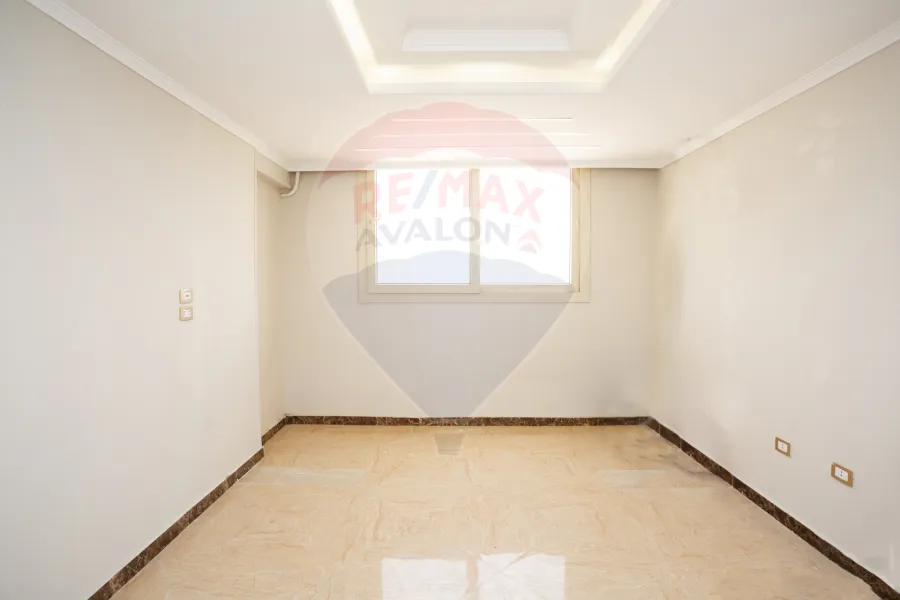 Duplex Apartment for sale 225 m Stanley (Abdel Hamid Al-Abadi St.)