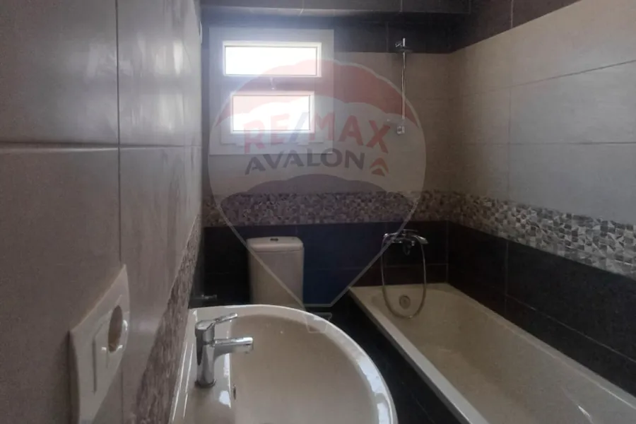 شقة للبيع 206 م سموحة (جراند فيو)