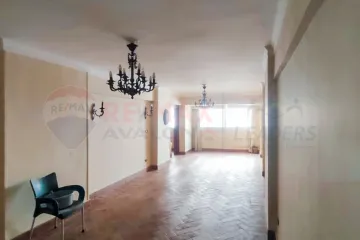 شقة للبيع 150 م سموحة (ش النصر)